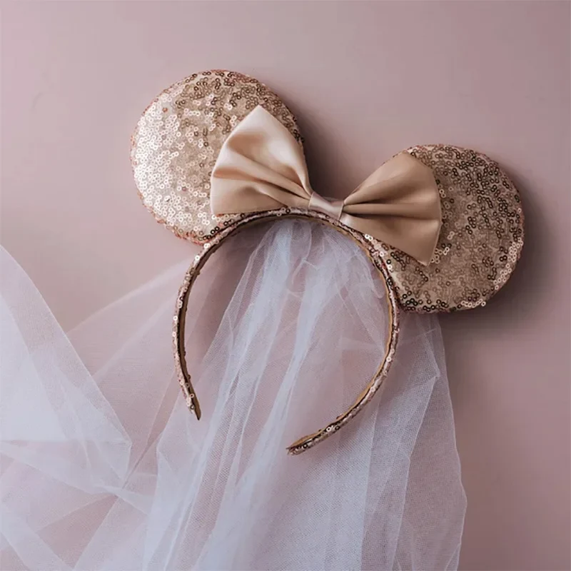 Bride Mouse Ears Veil Headband - Image 3