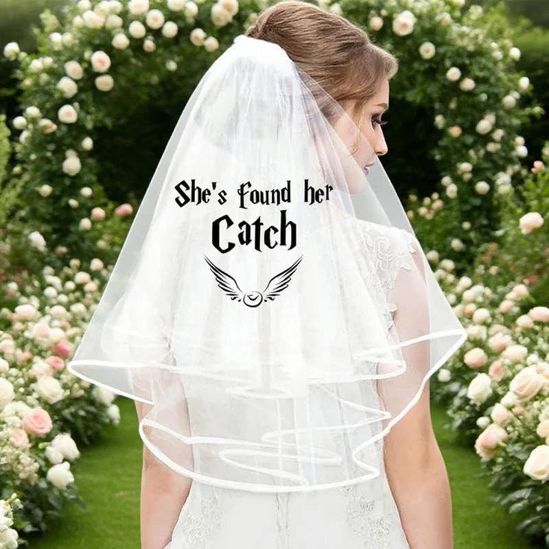 She’s Found Her Catch Veil - Image 3